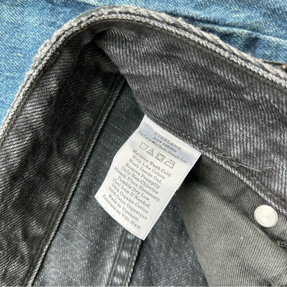 EVERLANE Curvy 90s Cheeky Straight - Picture 7 of 8